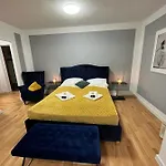 מלון דירות Great Polonia Center 3*