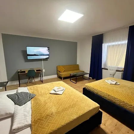 מלון דירות Great Polonia Center