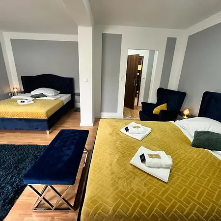 מלון דירות Great Polonia Center 3*