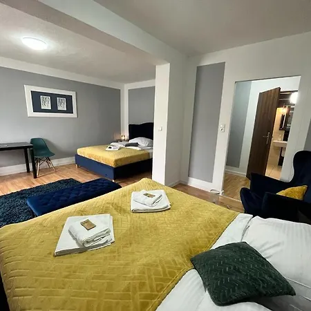 Great Polonia Center שצ'גום