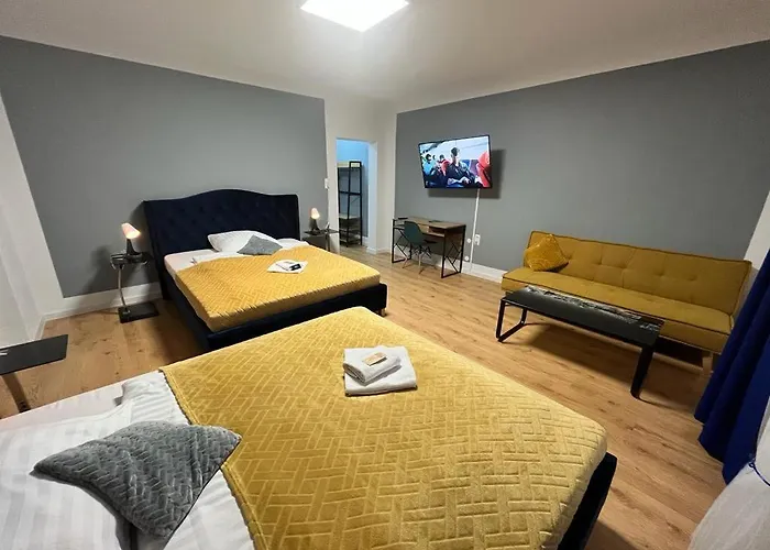 Great Polonia Center 아파트호텔 3*