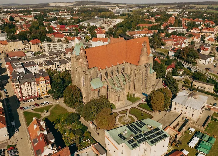 Great Polonia Center 아파트호텔